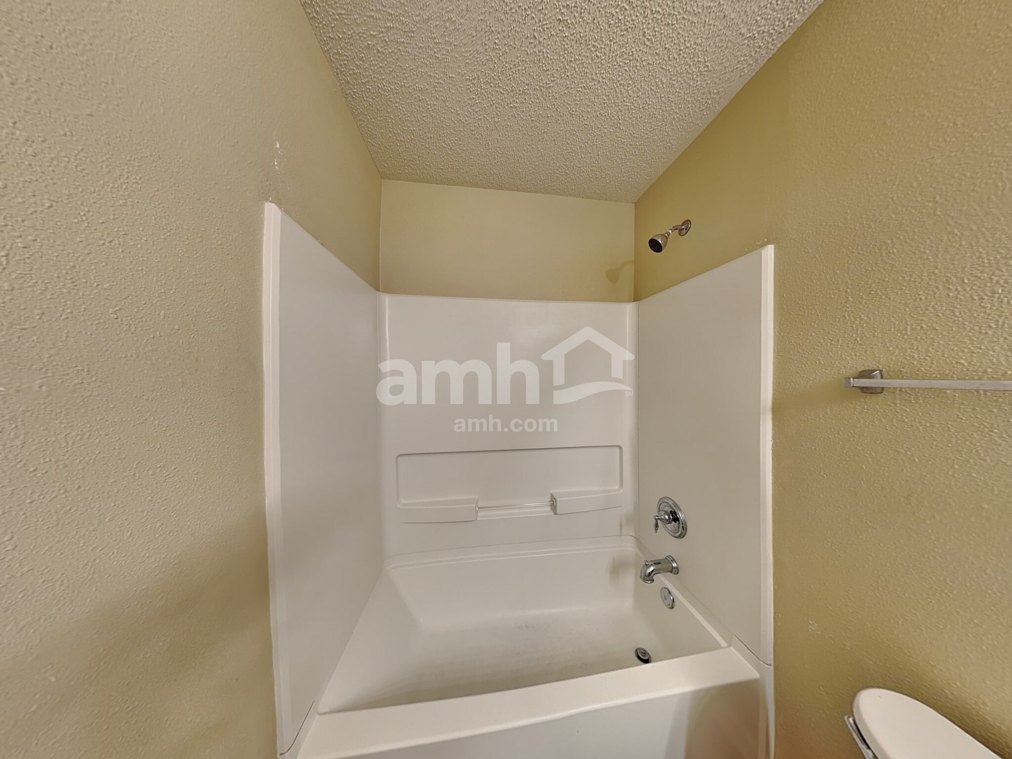 Building Photo - 5631 Hammermill Dr