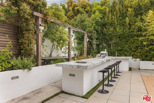Building Photo - 12443 W Sunset Blvd