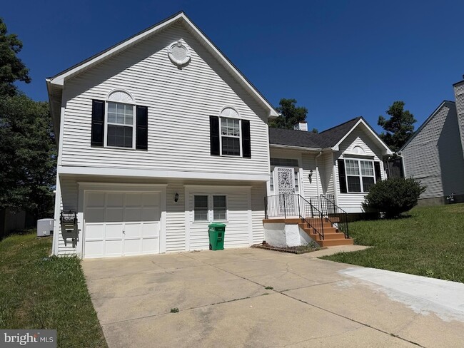 Building Photo - 7211 Mt Forest Terrace