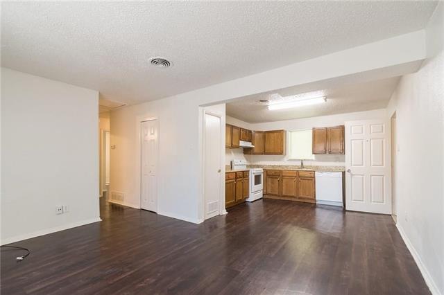 Building Photo - 2045 Avis Cir