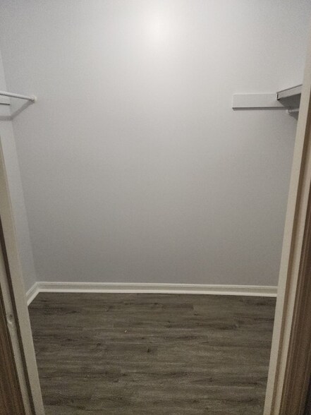 Building Photo - 7106 Grammar Dr