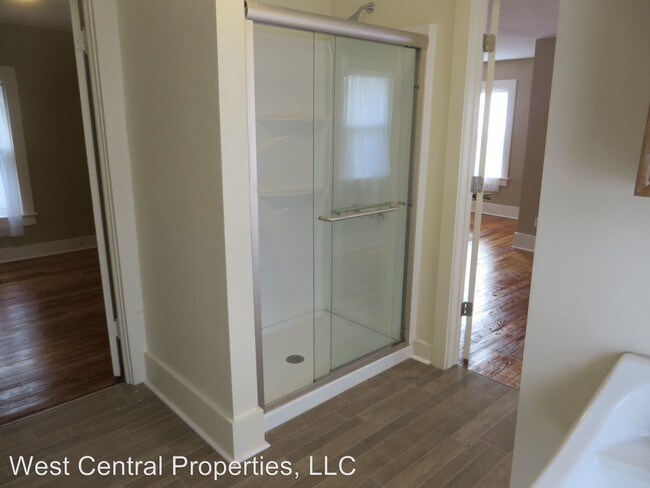 Building Photo - 1229 Swinney Ave