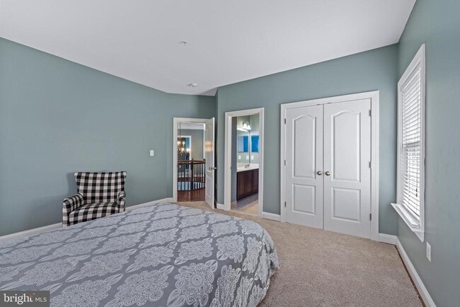 Building Photo - 2831 Galeshead Dr