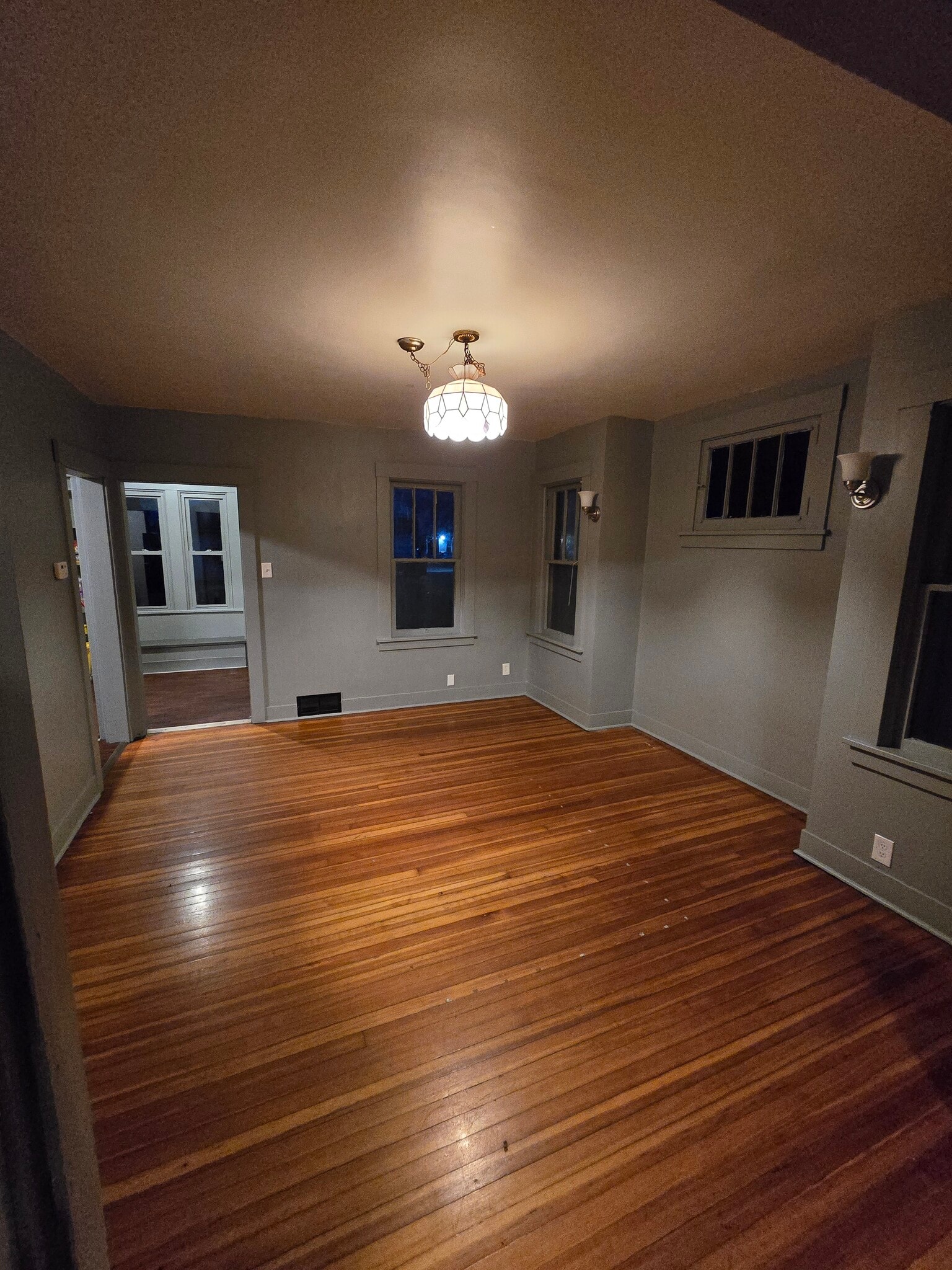 Building Photo - 727 Michigan Ave