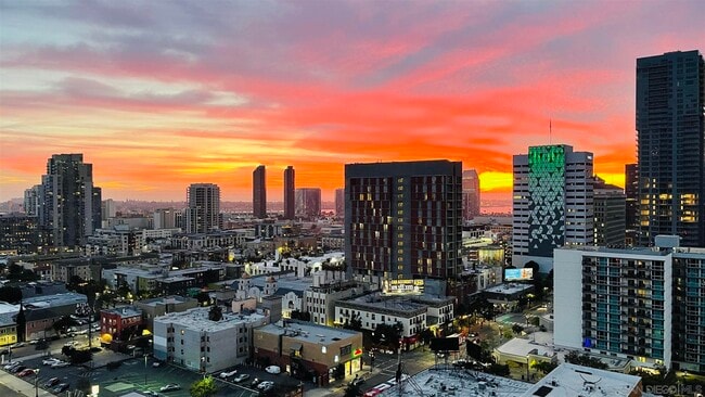 Roof Deck View - 1080 Park Blvd
