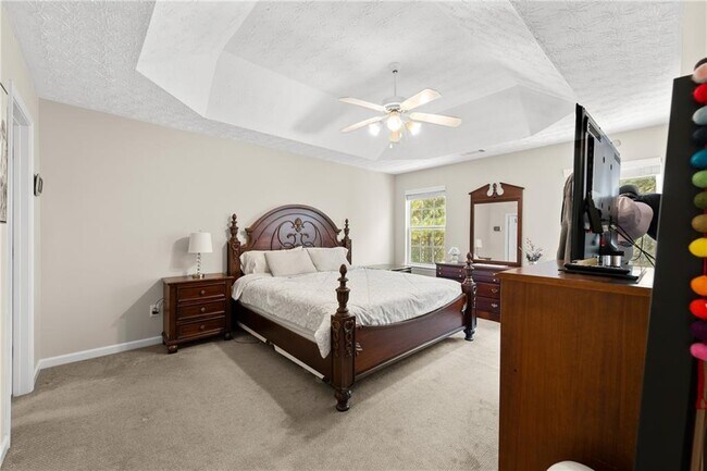 Building Photo - 3751 Roxfield Dr NE