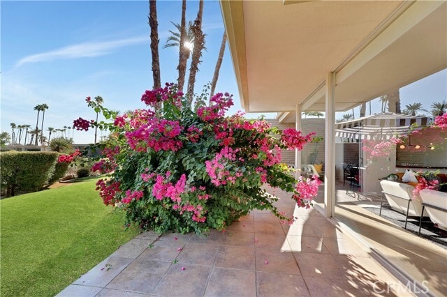 Building Photo - 75543 Cll Del Norte