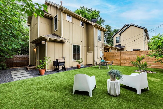 Building Photo - 1606 Morgan Ln