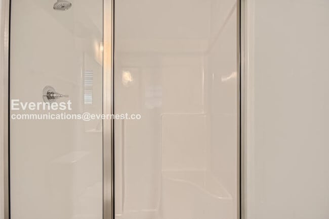 Building Photo - 345 Raines Ct