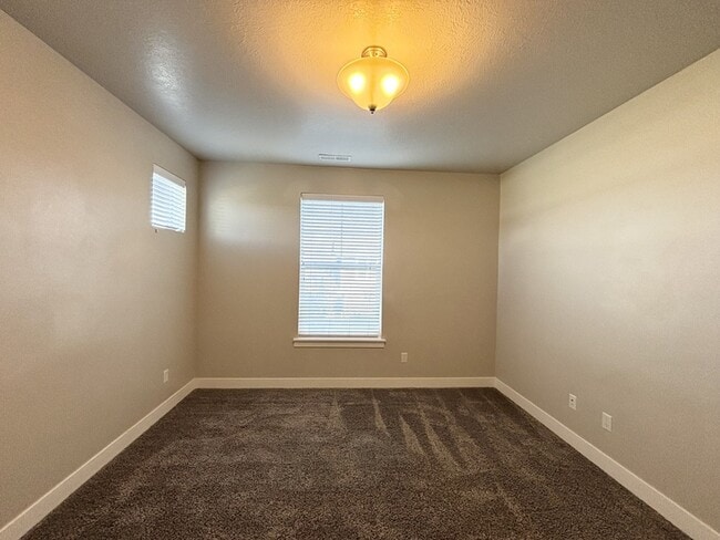 Building Photo - 12992 S Tortola Dr