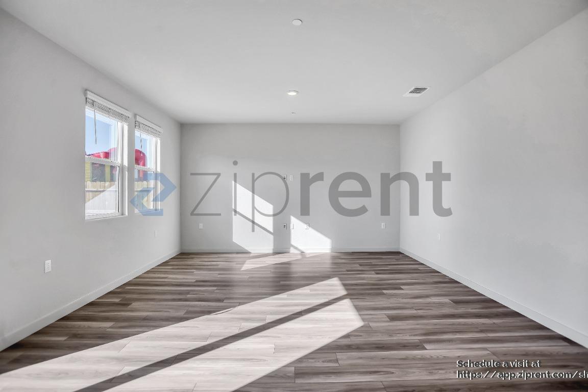 Building Photo - 4782 Sami Jo Dr