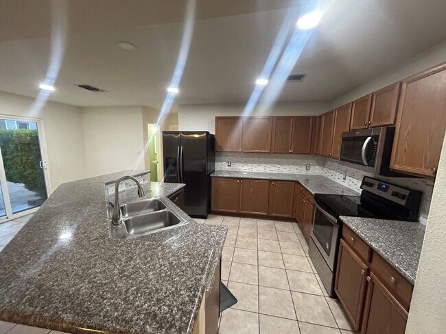 Building Photo - 9838 Charline Ln