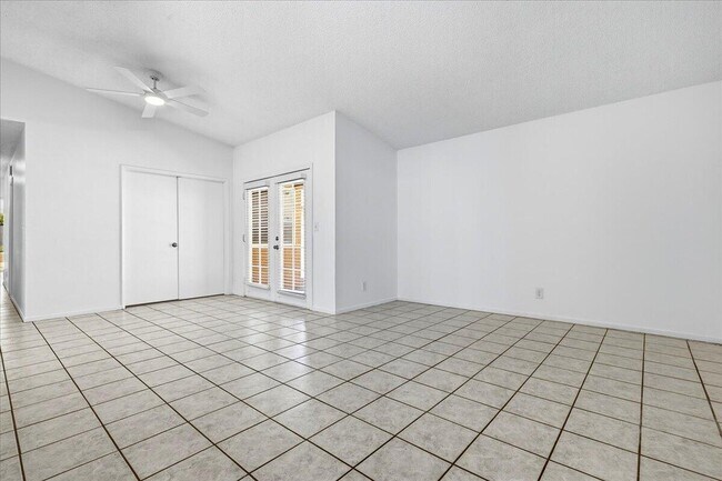 Building Photo - 31601 Avenida Maravilla