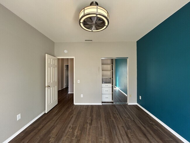 Building Photo - Beautiful 3bed/2bth in San Marcos!