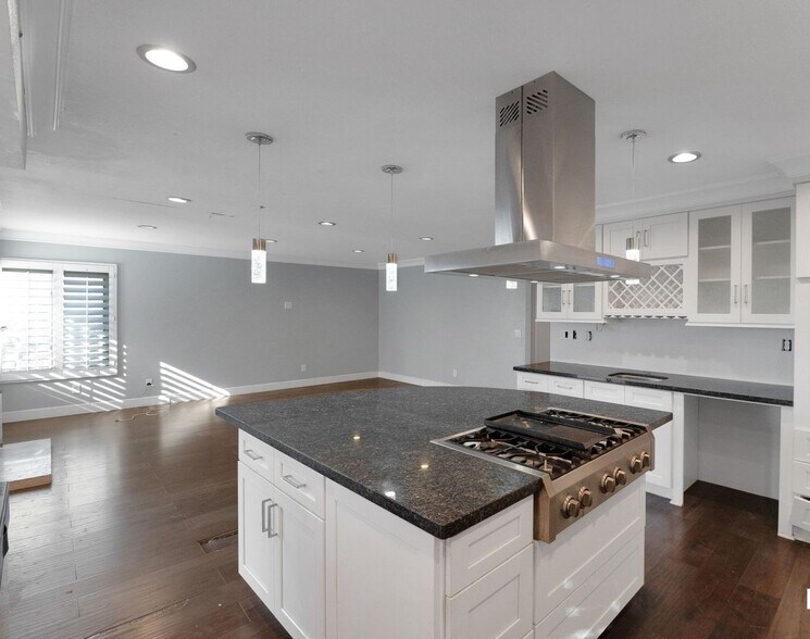 Building Photo - 337 Apollo Dr