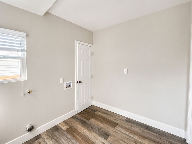 Building Photo - 88 S.Allen Ave