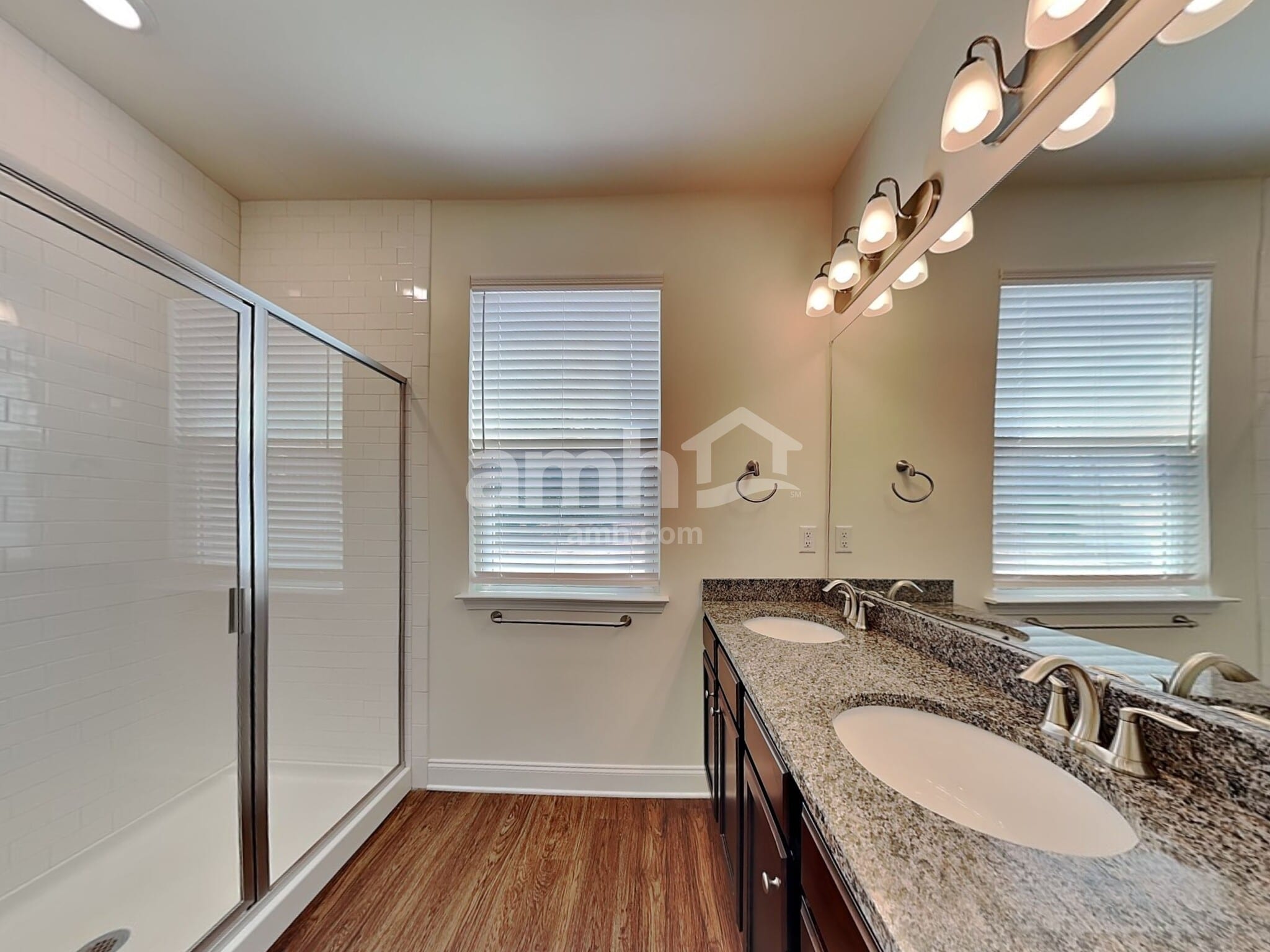 Building Photo - 4905 Canyon Creek Way