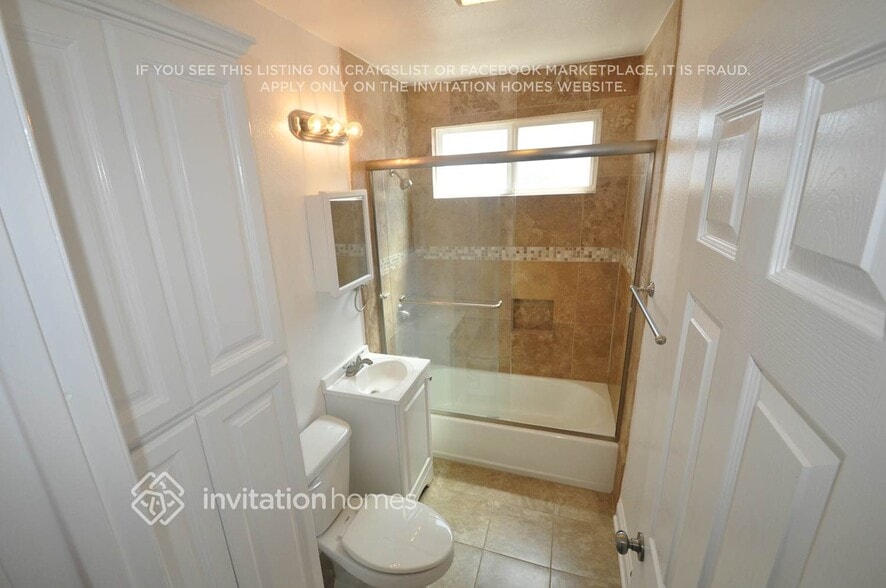 Building Photo - 1448 Barford Ave