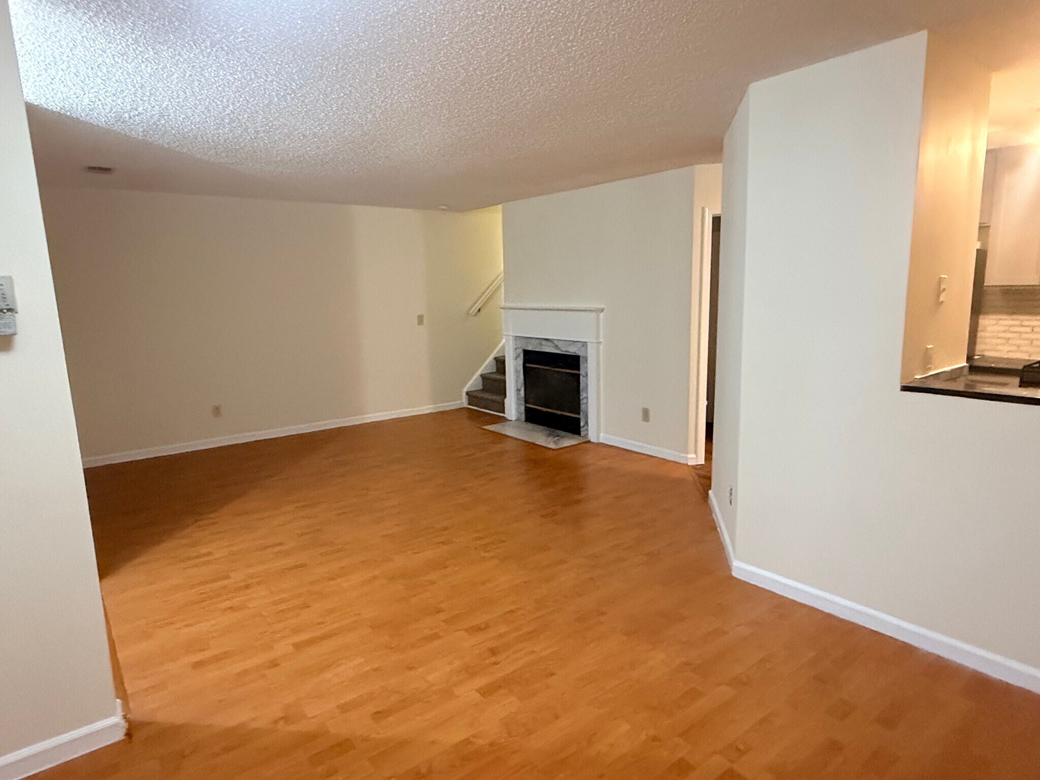 Building Photo - 42 Tanglewood Ct