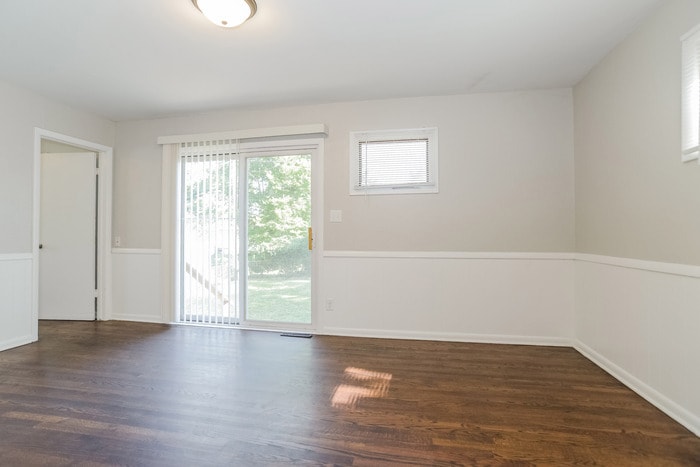 Building Photo - 3620 NE 53 Terrace