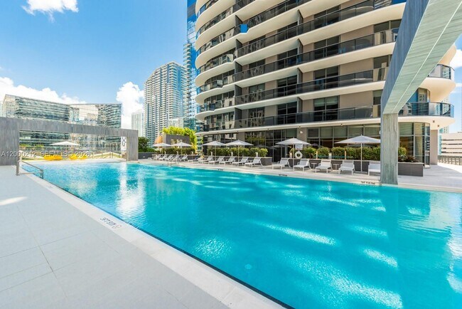 Building Photo - 45 SW 9th St