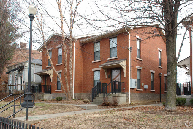 Building Photo - Baxter Avenue