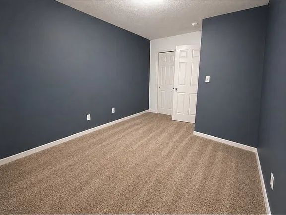 Building Photo - "Charming 3-Bed Oasis with 2 Baths in Los Lunas – 1216 Sq Ft of Cozy Living!"