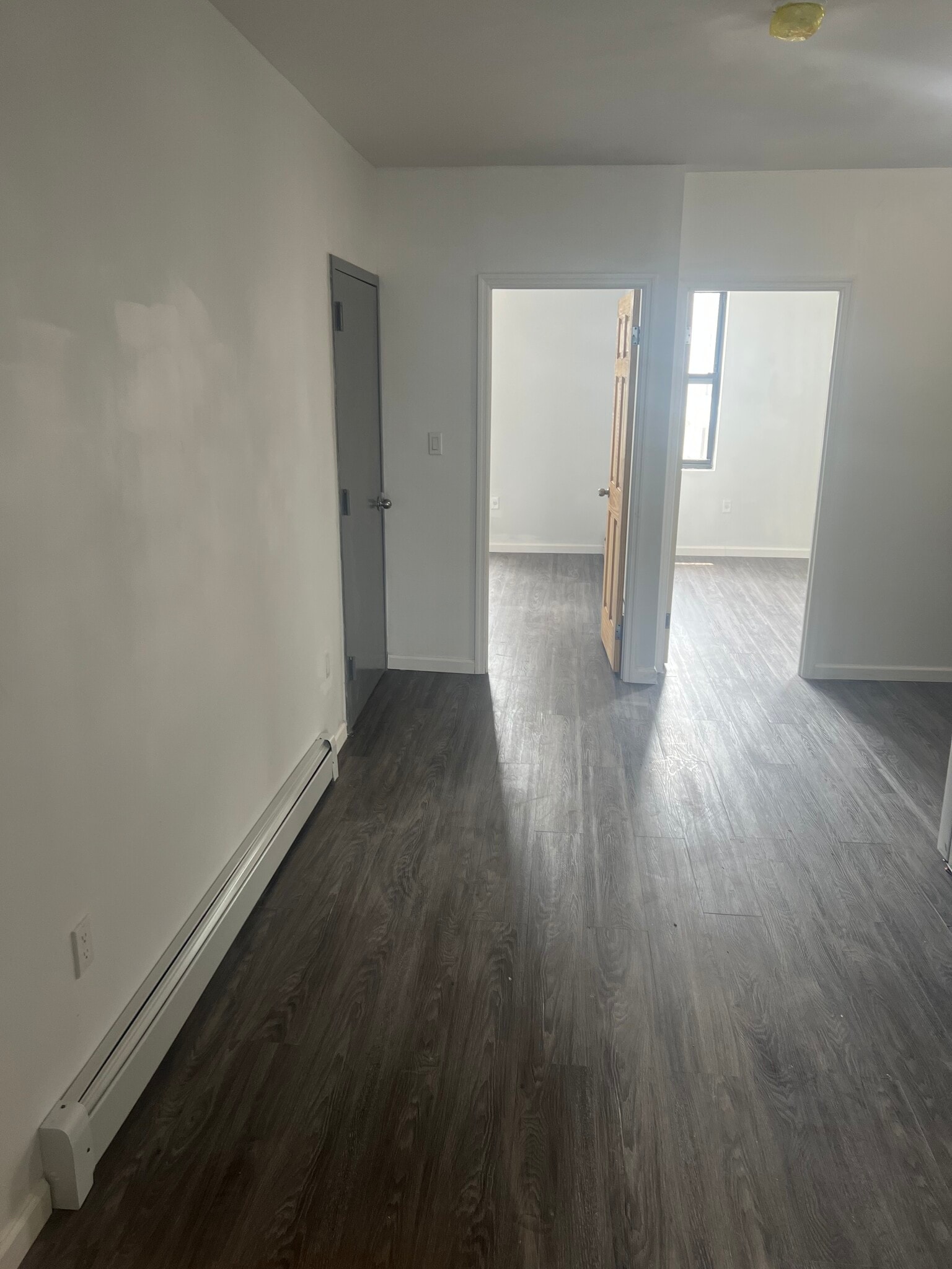 Building Photo - 364 52nd St