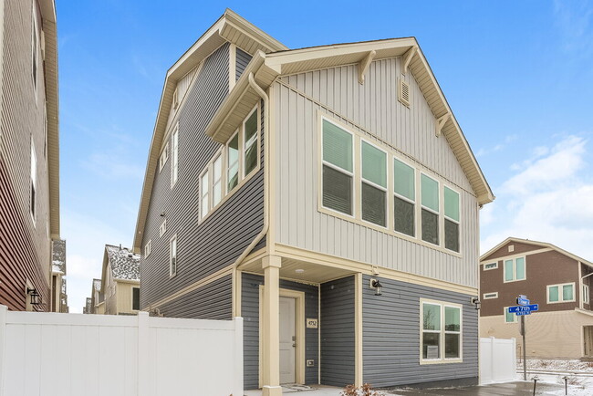 Building Photo - 4752 N Tower Dr