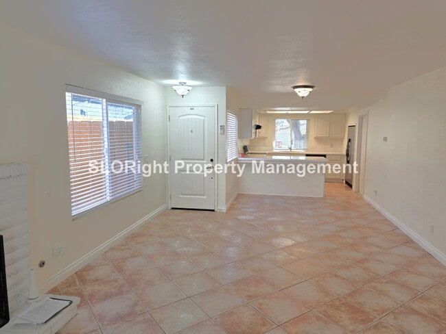 Building Photo - 768 Shamrock Ln