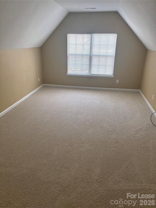 Building Photo - 5220 Chapel Chase Lane