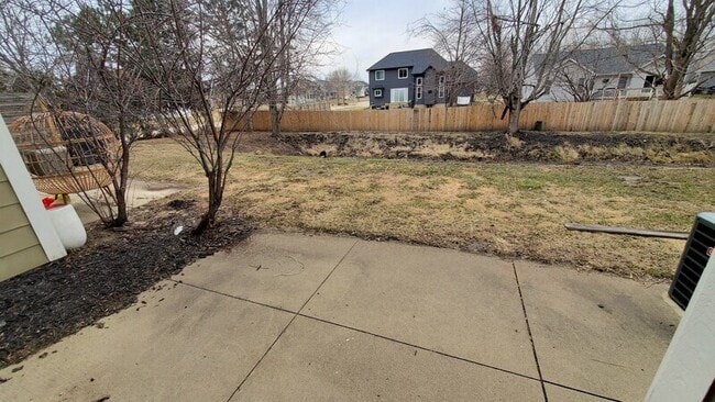 Building Photo - 414 N 18th Ave