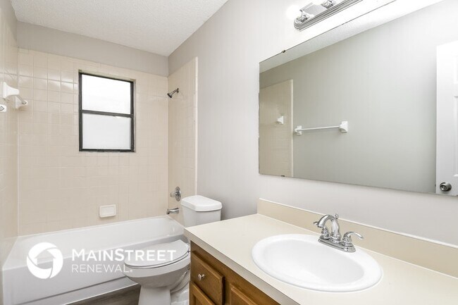 Building Photo - 7969 Sweet Rose Ln E