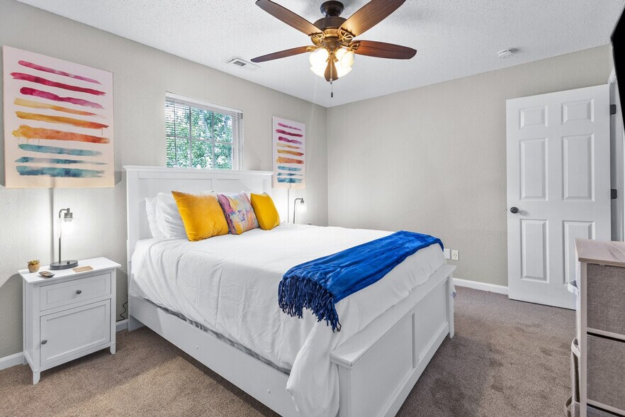 Building Photo - 9928 Comb Run Ct