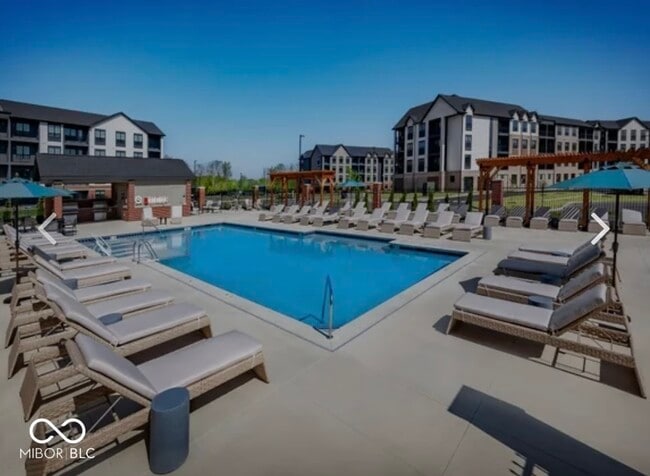 Building Photo - 9755 Behner Dr