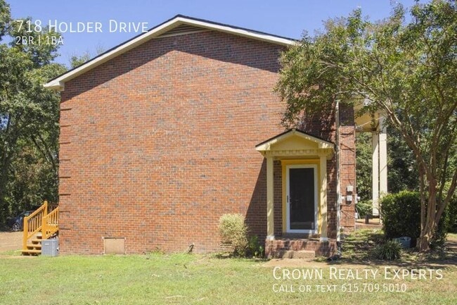 Building Photo - 718 Holder Dr