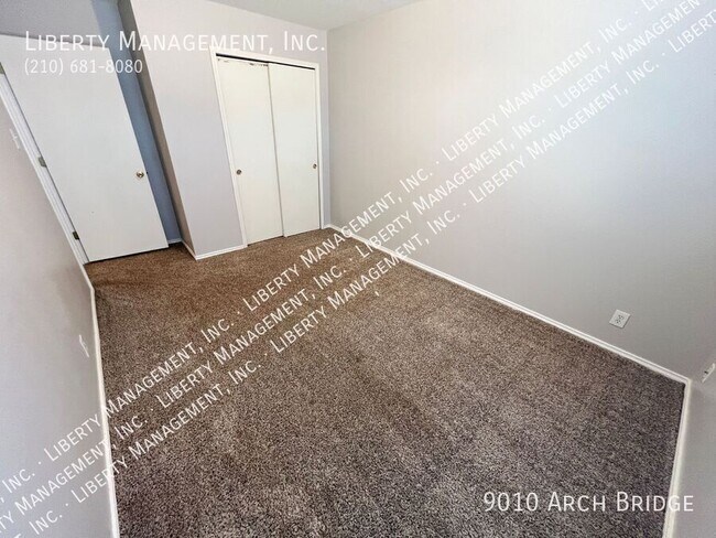 Building Photo - 9010 Arch Bridge