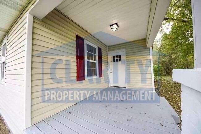 Building Photo - Super cute and cozy 2 bedroom home!