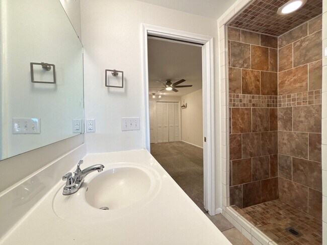 Building Photo - 2814 Arcadia Heights Cir