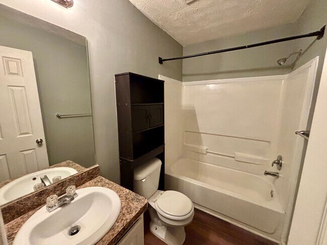 Building Photo - 97 Caboose Ct NW