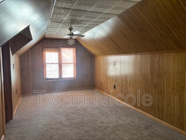 Building Photo - 5940 Cadieux Rd