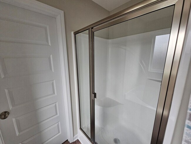 Building Photo - Beautiful Home in Newer Manchester Neighborhood