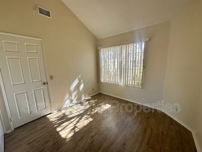 Building Photo - 4539 McBeth Ct