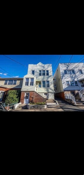 Building Photo - 254 Terrace Ave