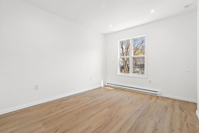 Building Photo - 20 Delaware Ave