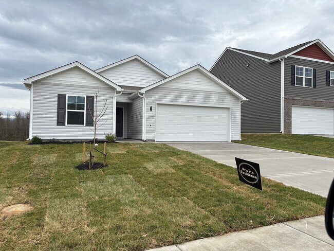 Building Photo - 1011 Persimmon Holw