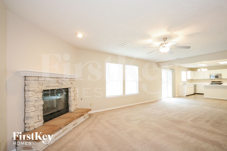 Building Photo - 8827 Browns Valley Ct