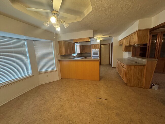 Building Photo - 22803 Trailwood Ln