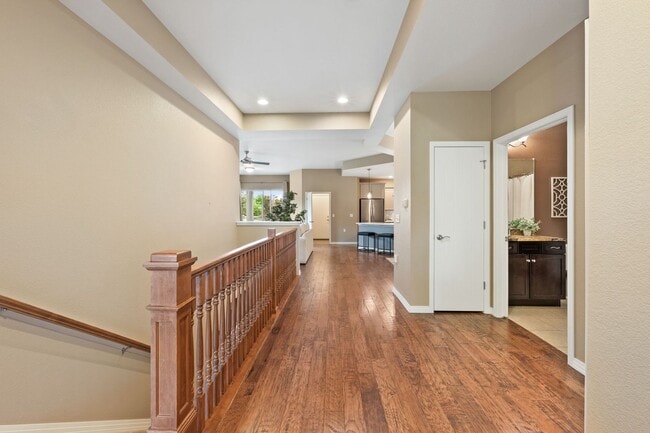 Building Photo - 742 Meadowlark Ln