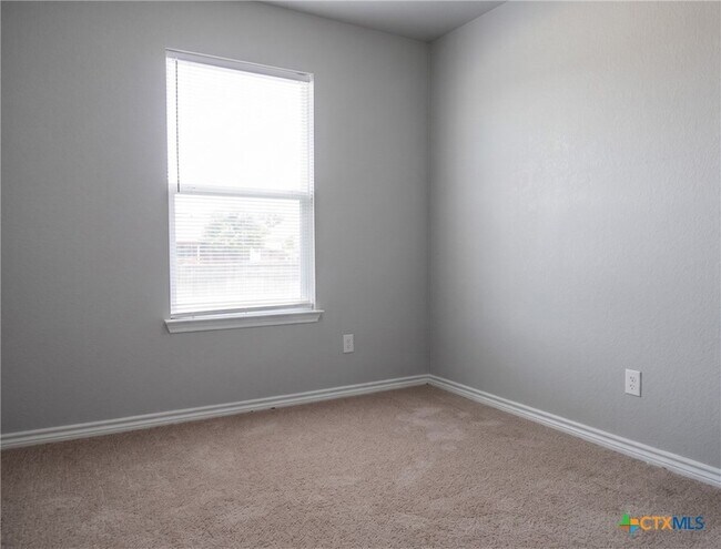 Building Photo - 1714 Risen Star Ln